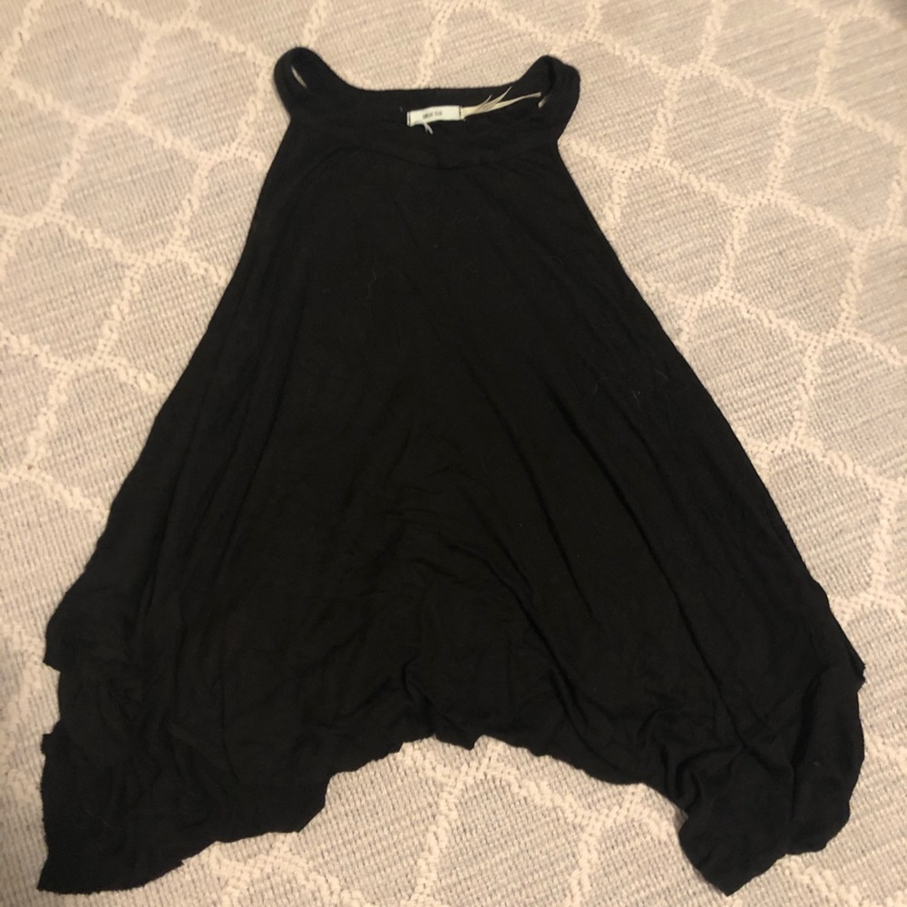 Black Urban Outfitters shirt